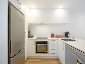 Sun-Filled Three-Level Living in Woodglen Ridge