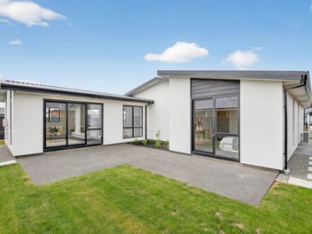 Move-In Ready! Your Family Home Awaits