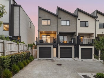 Top Spec Corner Townhouse: Best in the Block