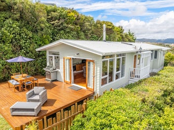 Private Setting | Stunning Views | Real Lifestyle