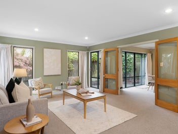 Investor Cashing up Blue Chip Asset