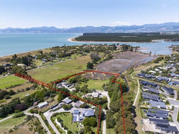 Exceptional Privacy and Lifestyle