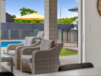 St Kilda - Indoor/Outdoor Delight