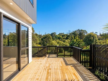 Parkside Freehold Residence