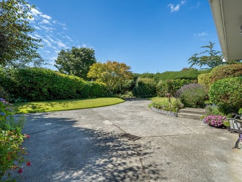 Private Layard Location!