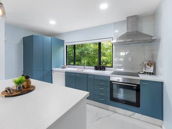 Secure City Fringe Living with Garage & Parking