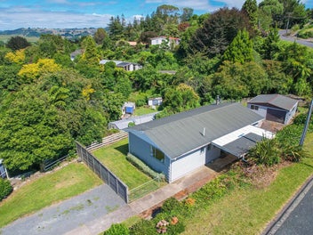 Modern comfort in a sought after location