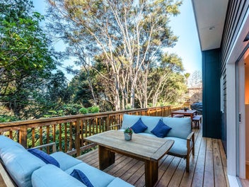 A Modern Jewel in the Crown