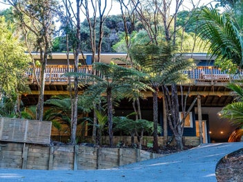 Tranquility Base - PRICE FURTHER REDUCED!