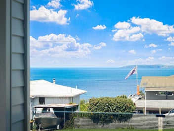 Rural Views Or Sea Views You Choose!!!!!