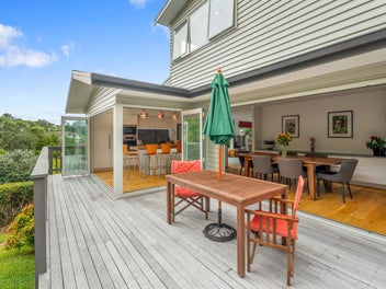 A UNIQUE & PRIVATE SANCTUARY!