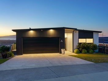 Views to Inspire - Location to Love