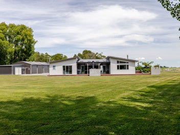 Effortless Lifestyle Living!