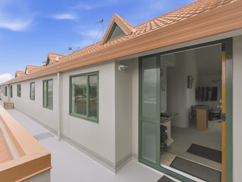 Prime Apartment Coastal Living !