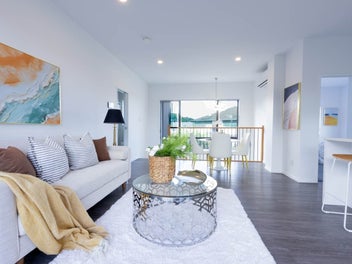 Auction | Lifestyle, Layout & Long-Term Value