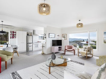 Elevated executive living in the heart of Roslyn