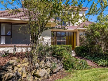 Established Spacious Family Living in Halswell