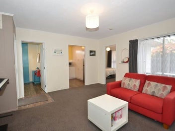 3 rooms, one office - a lot more potential