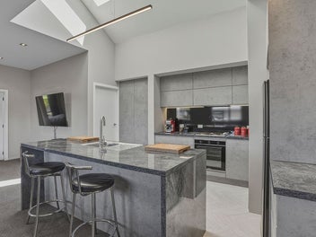 Image 1 of 18