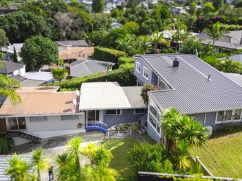 Charming Bayside Retreat – Perfect Lock 'n' Leave