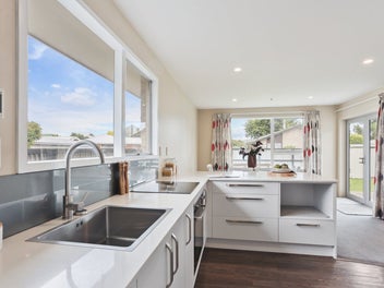 * UNDER OFFER * First Home Buyers Will Love This O