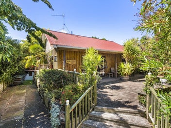 Prime Raumati South opportunity