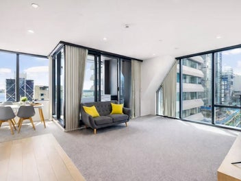 Premium Central Living in Pacifica