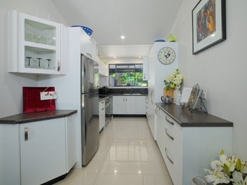 Your new bach in Oaro