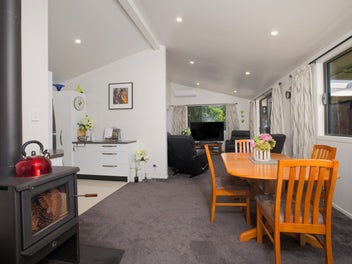 Your new bach in Oaro