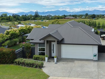 Mapua Village Contemporary Living