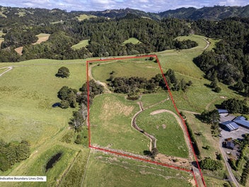 RURAL SERENITY, MINUTES FROM TOWN