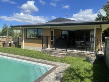 Lifestyle Living on Pukekauri Rd