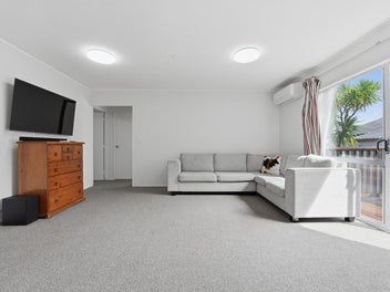 Must Sell - Vendor Moving Overseas