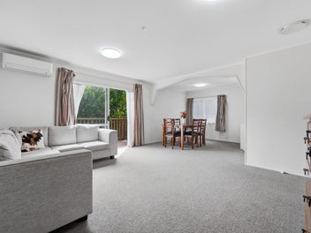 Must Sell - Vendor Moving Overseas