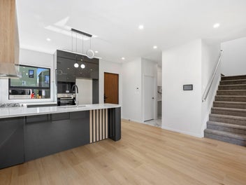 Brand New Freehold Hom- Karaka