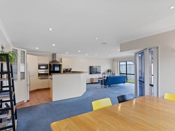 Big Living, Smart Buying