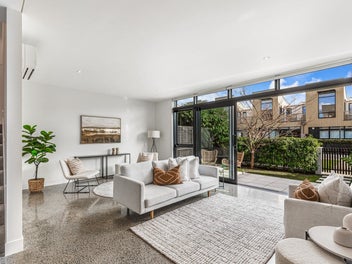 Willis Bond – Where parkside living begins