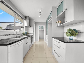 Comfortable Family Living with Future Flexibility