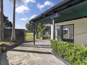 Affordable waterfront living at its best!