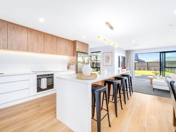 Spacious, Stylish & Ready to Move In