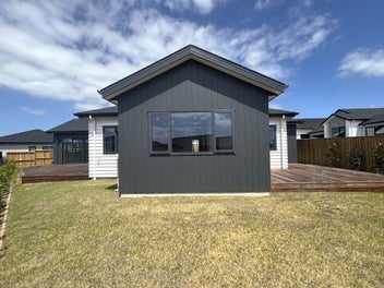 Brand New: Live, Entertain, and Relax in Style!!