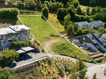 Elevated, lake views with Consent for 3 Dwellings