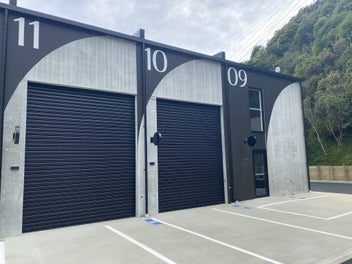Image 1 of 5