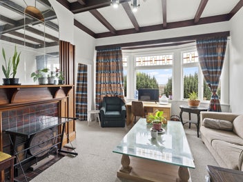 Bank Forced Sale - MUST BE SOLD!