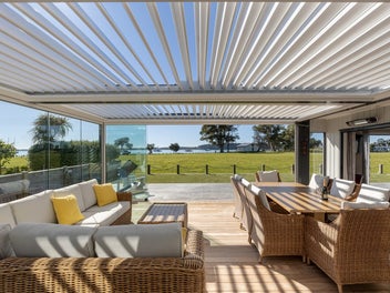 Where Luxury Meets the Shoreline