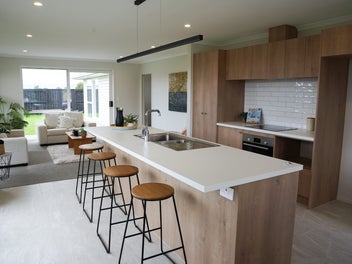 Complete & Ready to Veiw