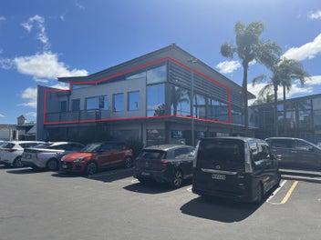 Image 1 of 18