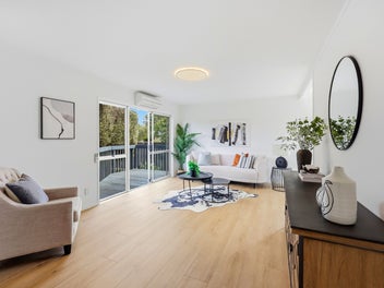 Sweet Home and Huge Potential - Must Be Sold!