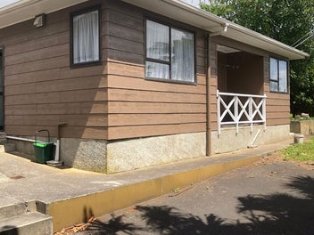 Image 1 of 10