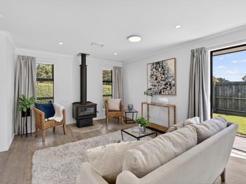 Stylish, sunny and ready now